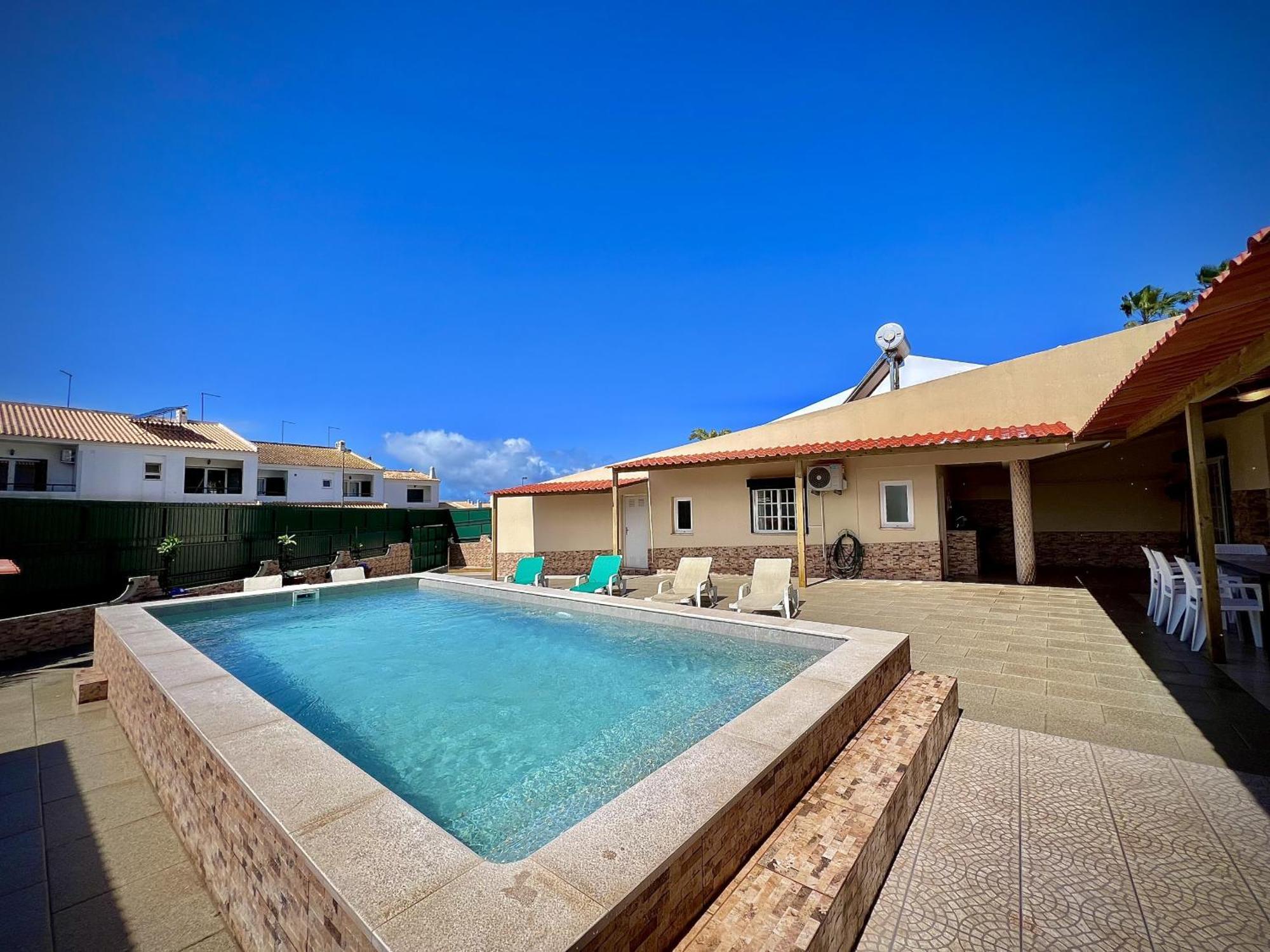 Albufeira Summer Villa 2 With Pool By Homing Extérieur photo